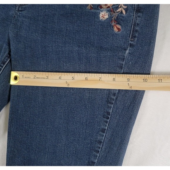 Democracy Embroidered Floral Girlfriend Jeans Size 8 Mid Rise Dark Blue Denim - Picture 12 of 16